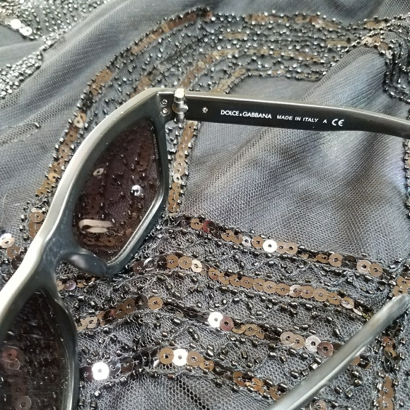 EUC DOLCE & GABBANA Sunglasses🕶 - Picture 5 of 5